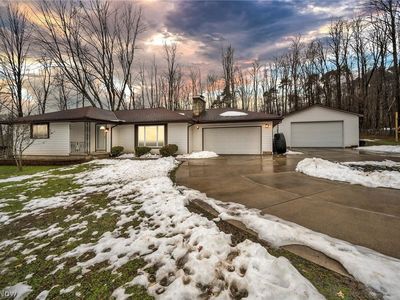17904 English Dr, Chagrin Falls, OH, 44023