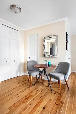 Sold by Stribling | media 14