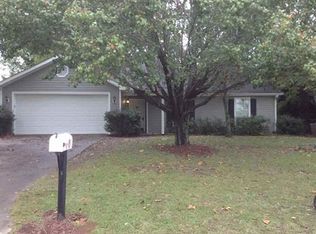 604 Gateway Dr, Bonaire, GA 31005