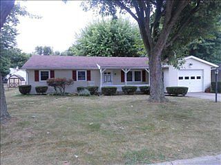 1st image of 475 W Lincoln Dr