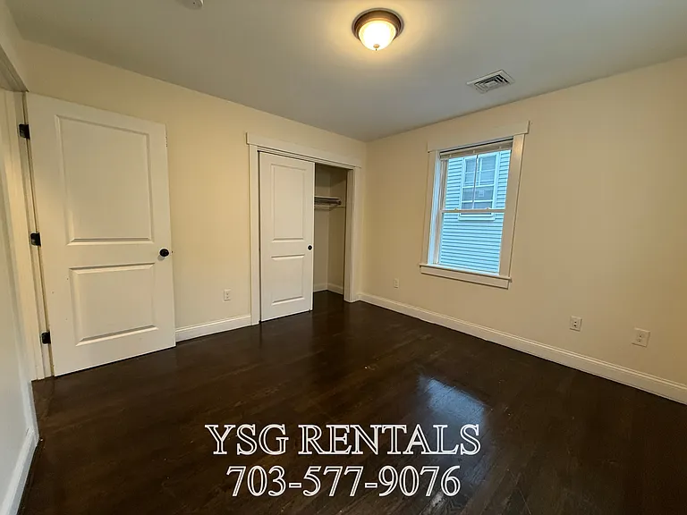 24 Sunset St #1 — Photo 19