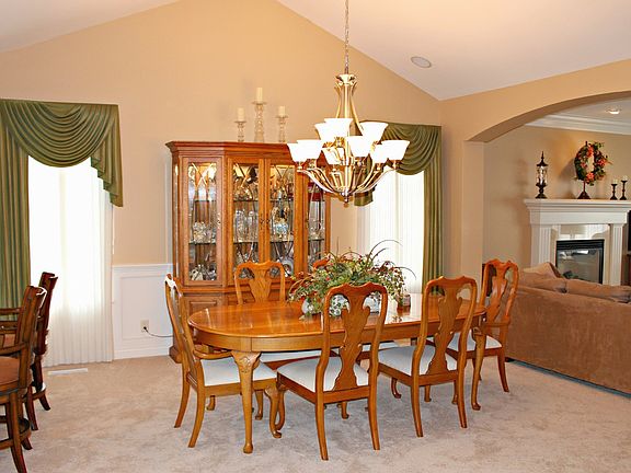 4th image of 4602 N Wingover Ct