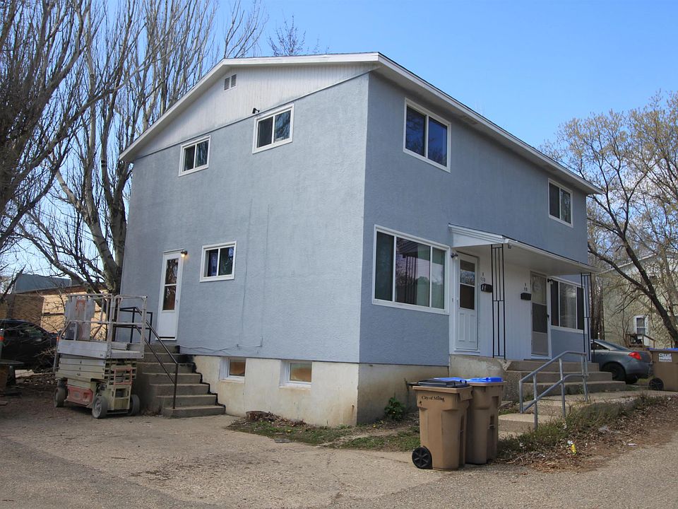 1st image of 113 11th Ave NW