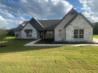 1103 Perrin Ln, Van Alstyne, TX 75495
