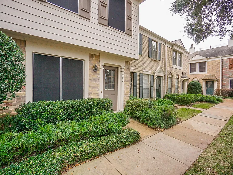 2810 Grants Lake Blvd #903 — Photo 7