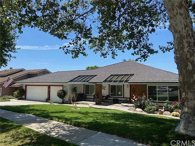 1st image of 2345 Bonnie Brae Ave