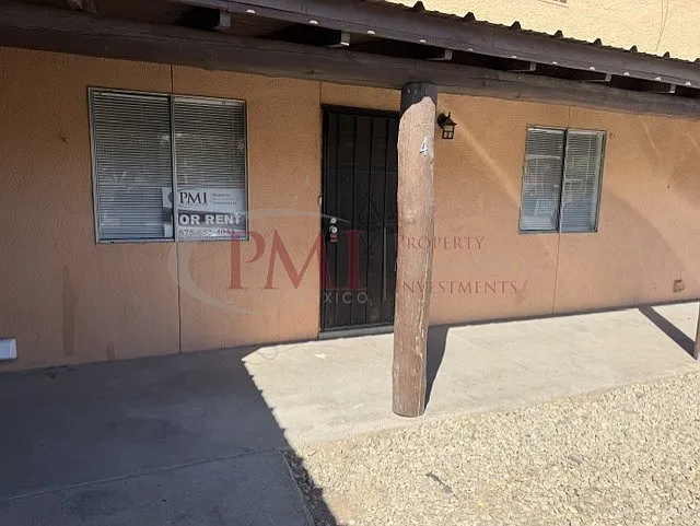 2238 Carreon Drive #4 — Photo 3