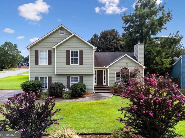 2757 Ivey Park Dr NW, Acworth, GA 30144