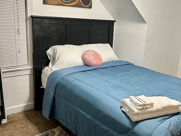 5th image of 7709 Lambert Pl Unit 2