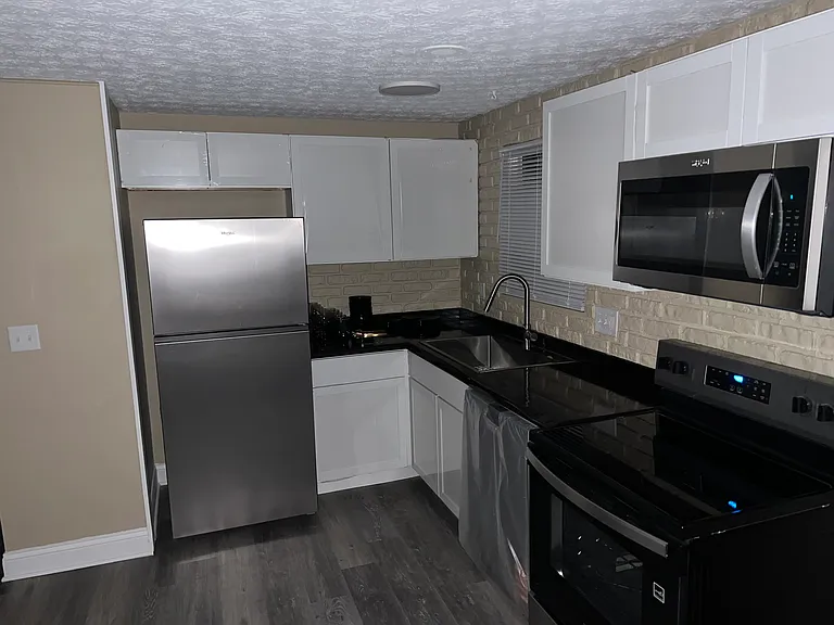 1690 Rivermont Rd — Photo 15