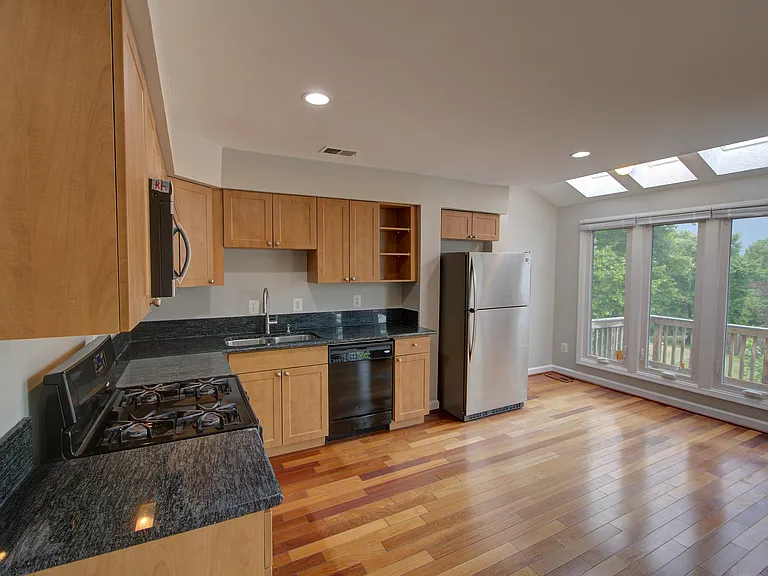 13826 Wakley Ct — Photo 2
