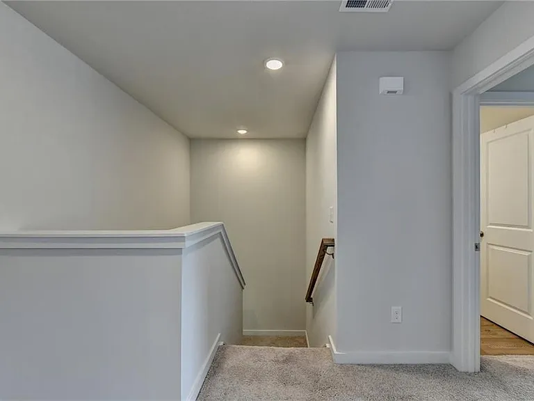 5165 Union Heights Way — Photo 20