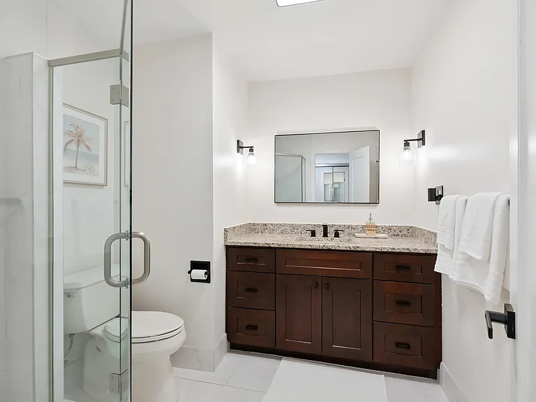 1931 High Point Cir #1 — Photo 15