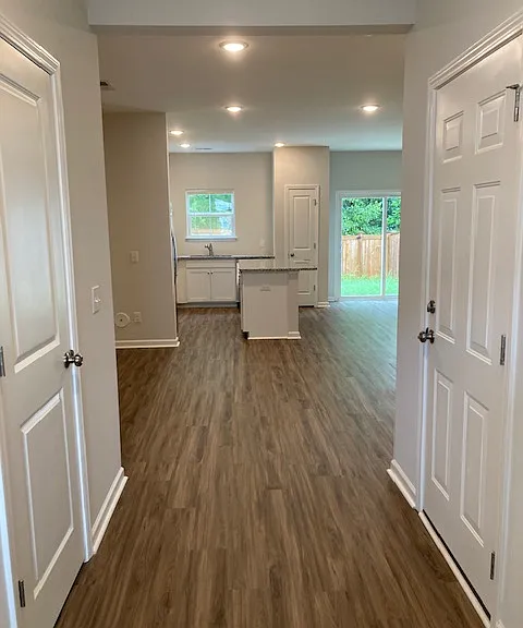9044 Laurel Bay Ln — Photo 3