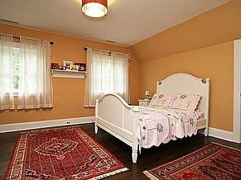 5th image of 21 Highland Ave