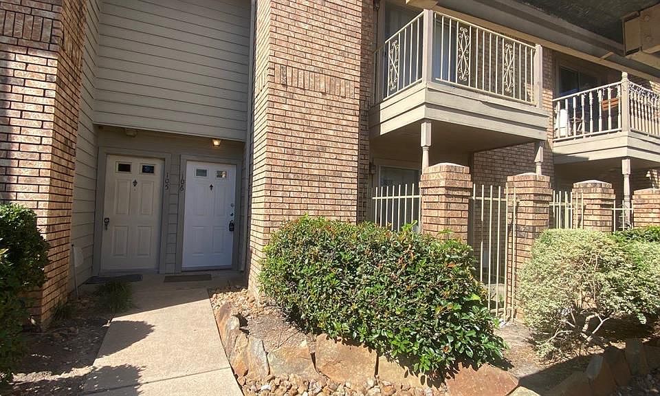 1st image of 10615 Briar Forest Dr APT 106
