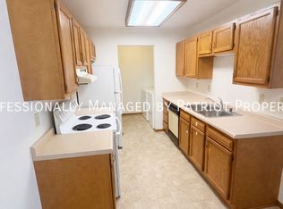 31 Hart Rd APT 1, Sun Prairie, WI 53590