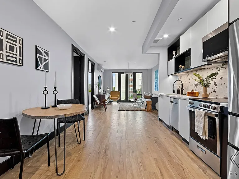 828 New York Ave #6B — Photo 3