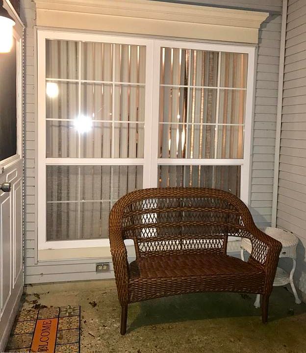 1st image of 1704 Queen Anne Ln #110
