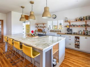 26 Old Searsport Ave, Belfast, ME 04915