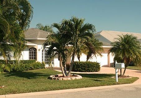 2nd image of 5121 Lochwood Ct