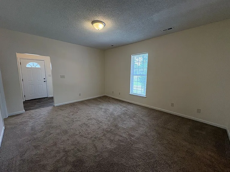 3200 Boyd St — Photo 4