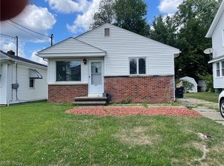 25 W Ralston Ave, Akron, OH 44301