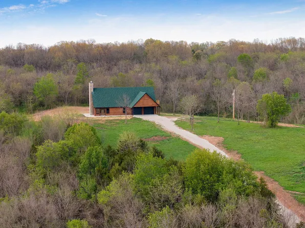 503 A Airport Road, Crane, MO 65633