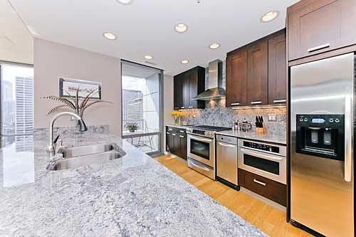 5th image of 240 E Illinois Ave #2001