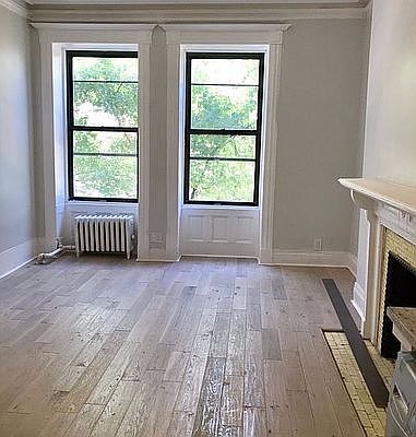 2nd image of 154 W 76th St APT 8