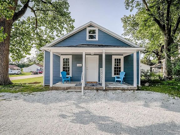 3rd image of 2104 Hall St