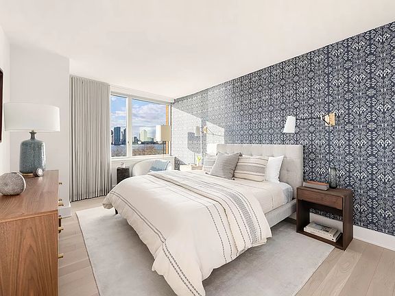 3rd image of 20 River Ter APT 6L