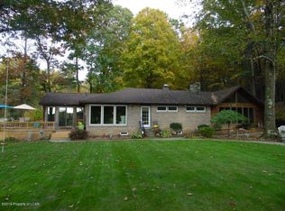 25 Austin Ln, Wapwallopen, PA 18660