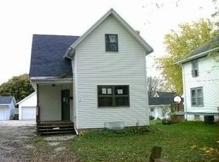 3700 S 14th St, Milwaukee, WI 53221