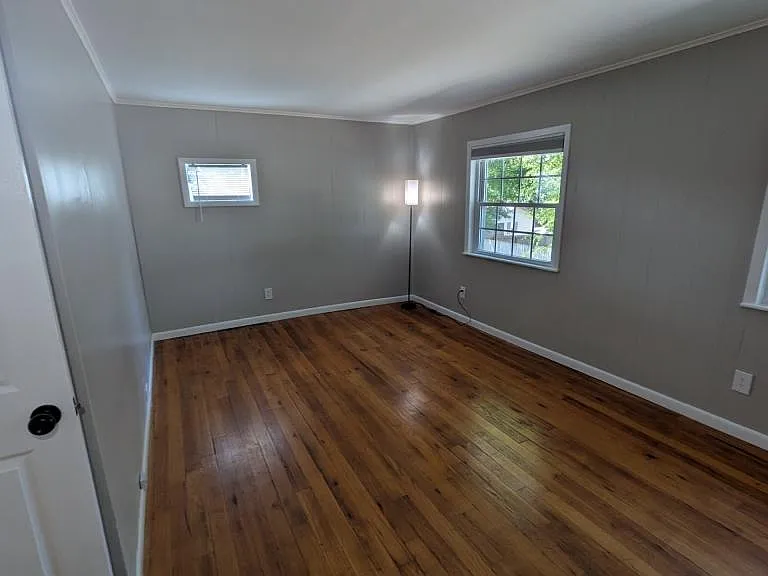 121 Nesper Rd — Photo 10