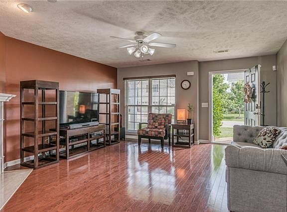 5th image of 311 Sarava Ln