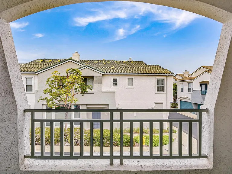 7505 Hazard Center Dr — Photo 19