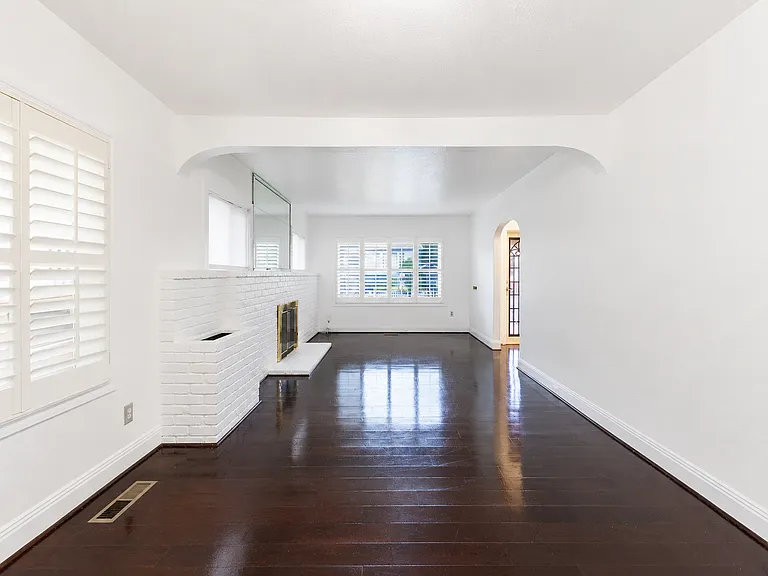8039 Idlewood St — Photo 11