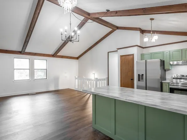 707 Charlee Ln, Hixson, TN 37343