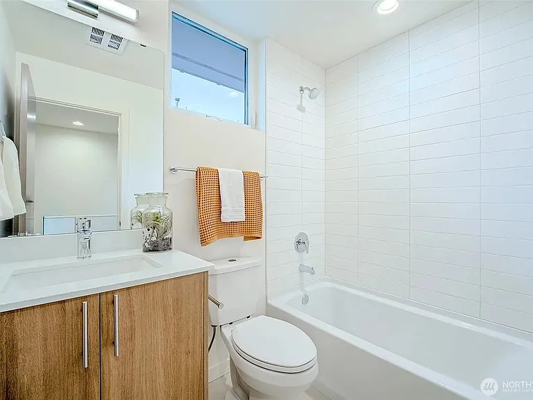 4853 S Findlay St #B — Photo 15