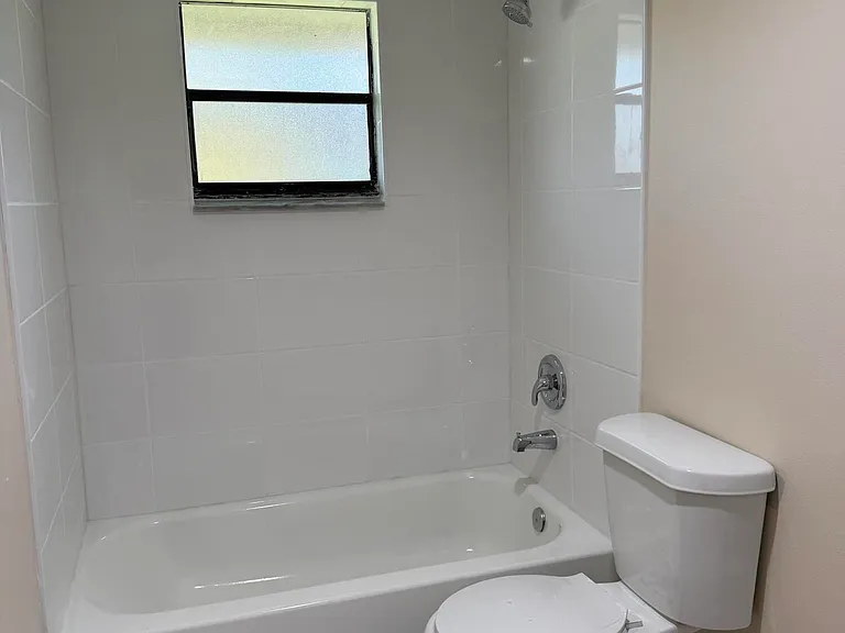 2180 Vista Ter — Photo 19