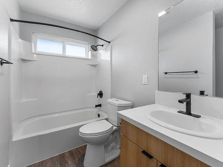 Stonybrook Apartment Homes — Photo 29