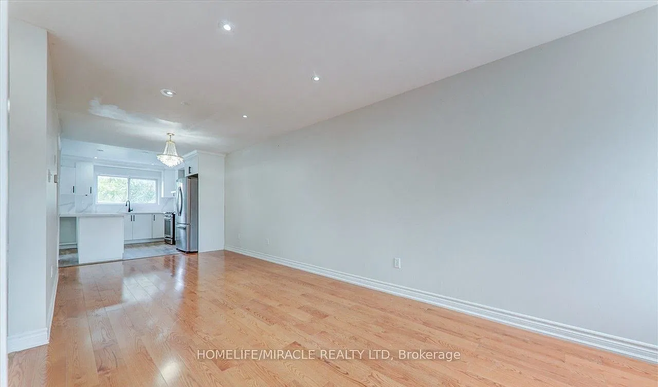 4 bed, $3,300 — Photo 4