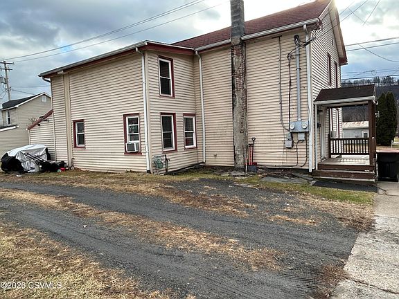 2nd image of 112 N 5th St