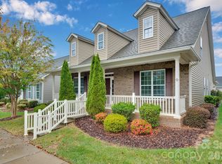 17721 Morehampton Ave, Cornelius, NC 28031