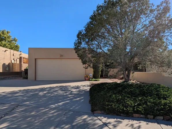 10008 Denali Rd NE, Albuquerque, NM 87111