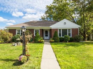 87 Breakneck Rd, Southbridge, MA 01550