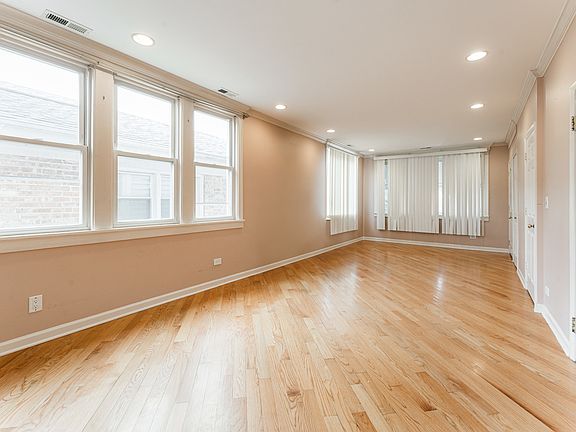 4th image of 3912 N Odell Ave