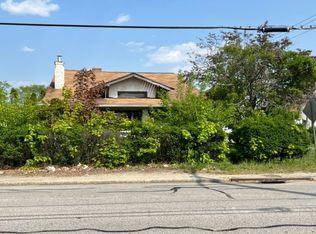 749 York Ave, Pawtucket, RI 02861