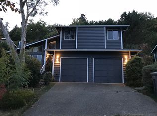 12423 93rd Ave NE, Kirkland, WA 98034